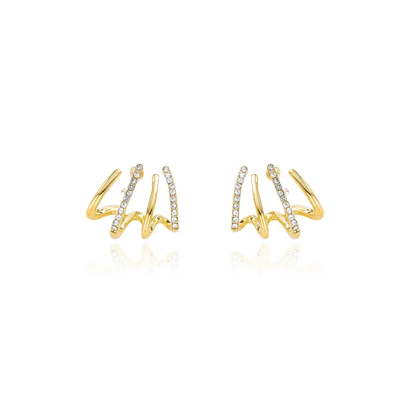 

New contracted small Geometric metal Earrings 2021 Korean shiny crystal sweet fresh senior Women Stud Earrings