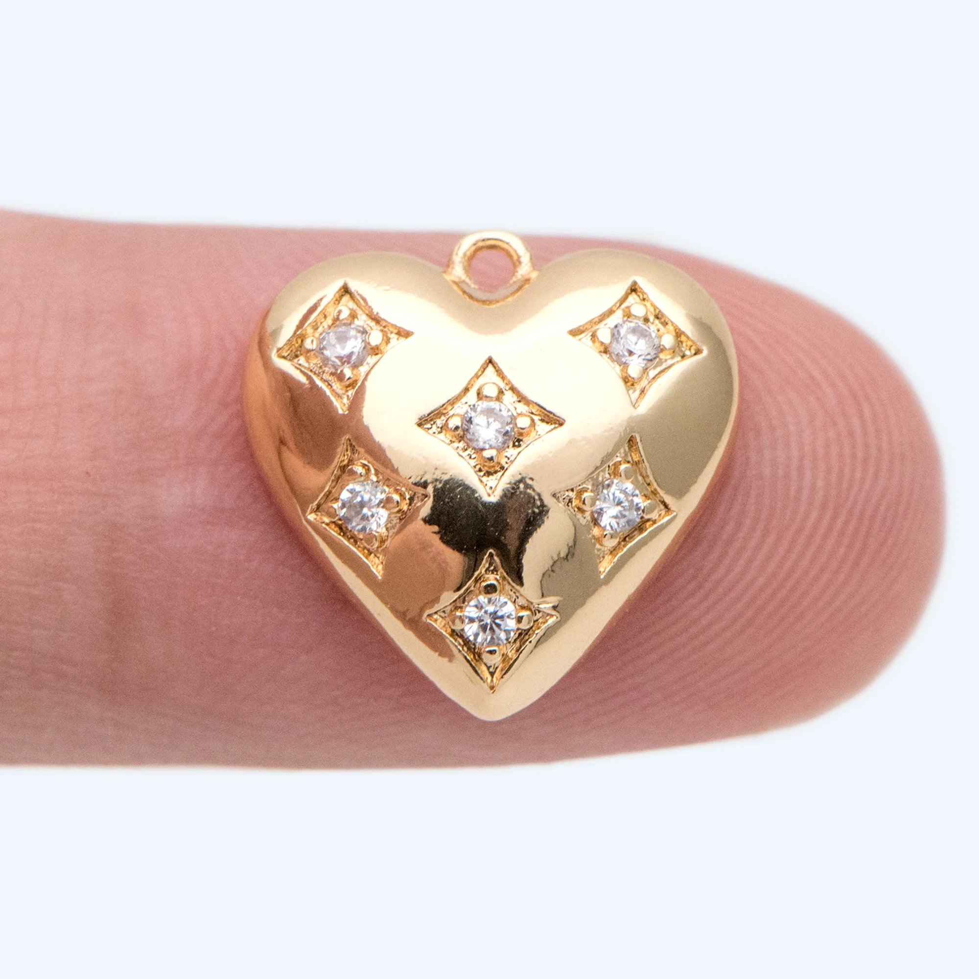 

4pcs CZ Paved Heart Charms 14mm, Gold Plated Brass Pendants (GB-2399)