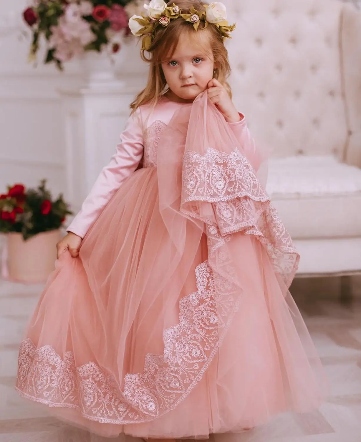 

New Long Floor Tulle Flower Girl Dresses 2020 O-Neck Lace Applique Edge vestidos para niñas A Line Princess Party Gowns with Bow