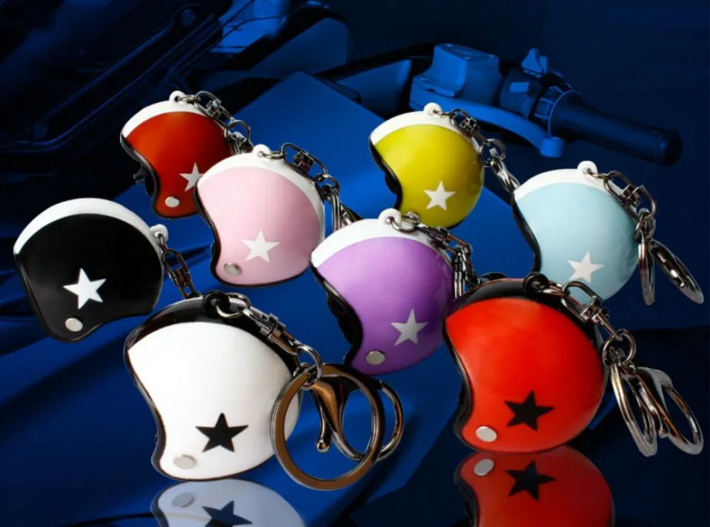 

New Motorcycle Helmet Keychain Female Men's Hard Hat Heavy Metal Rock Car Keychain Bag Keychain Gift Jeep key kingdom hearts