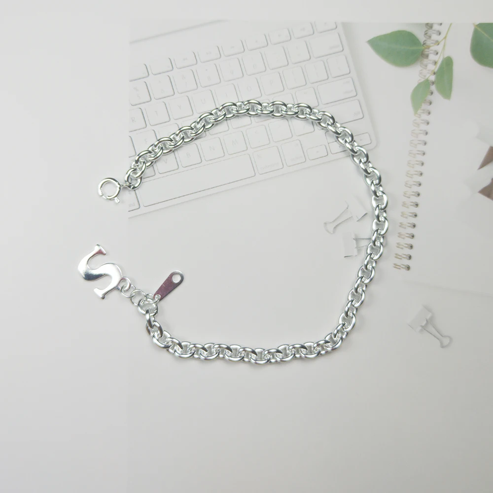 Женский браслет из серебра 925 пробы с подвесками | Украшения и аксессуары