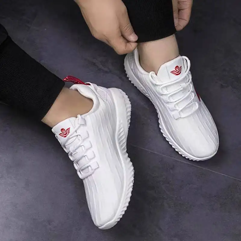 

2020 Men Breathable Sneakers No-slip Vulcanize Shoes Male Air Mesh Lace Up Wear-resistant Casual Shoes Tenisb Masculino