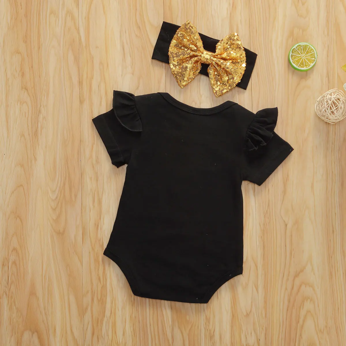 

Baby Girl 0-12M Letter Print Romper Fashion Sequin Bow Headband Summer Casual Style Clothes