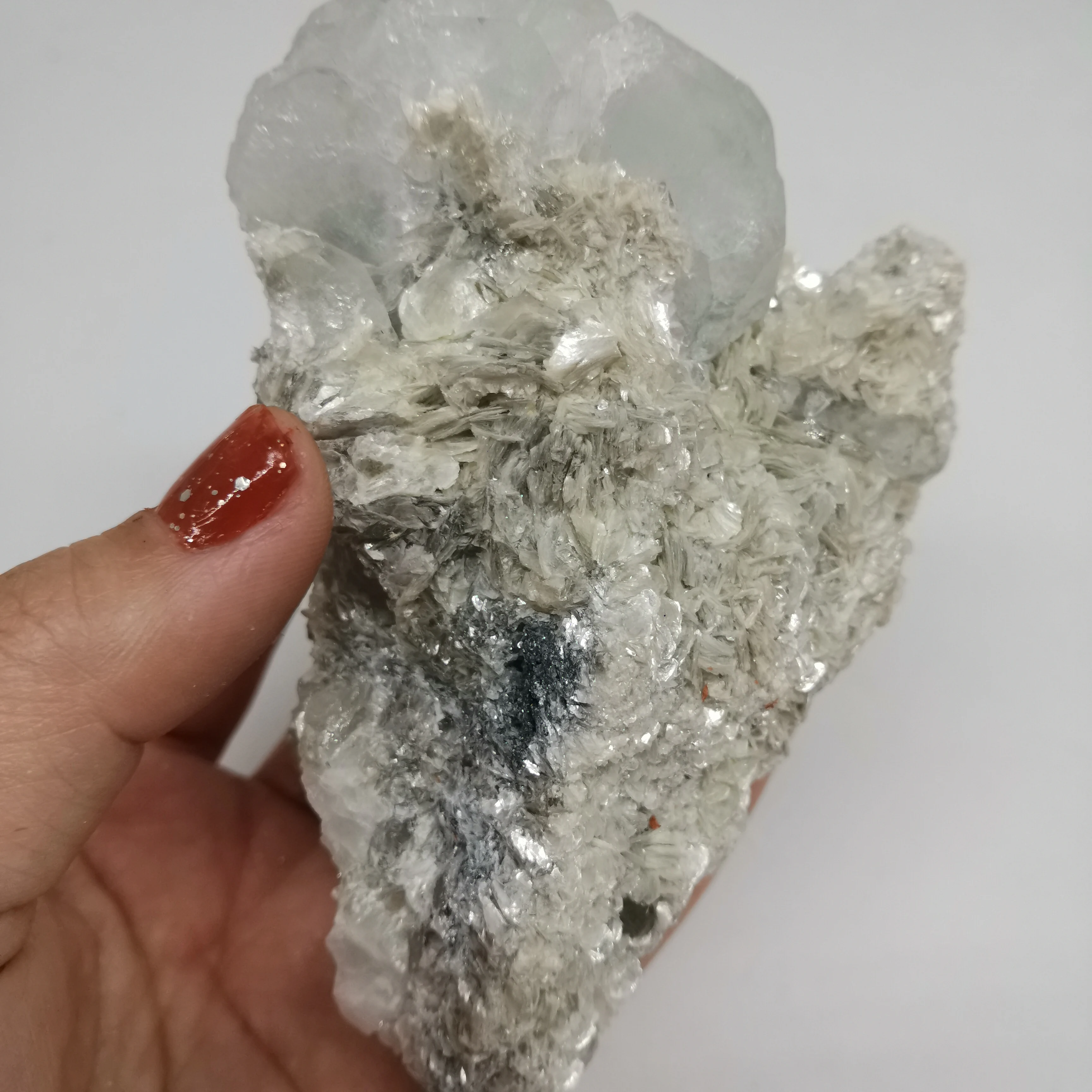 361 г натуральный исцеляющий Аквамарин с микросхемой Описание Украшения Камня #