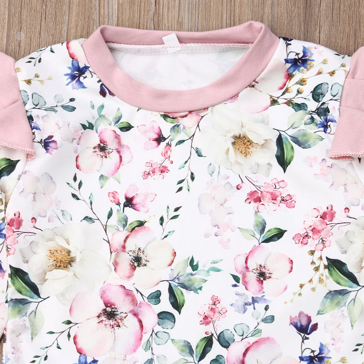 Осенняя одежда для маленьких девочек топ с длинными рукавами и цветами штаны +