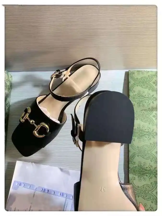 

Temperament casual shoes g metal decorative black flat shoes 2021 new joker fashion sandals logo customization shoes for women