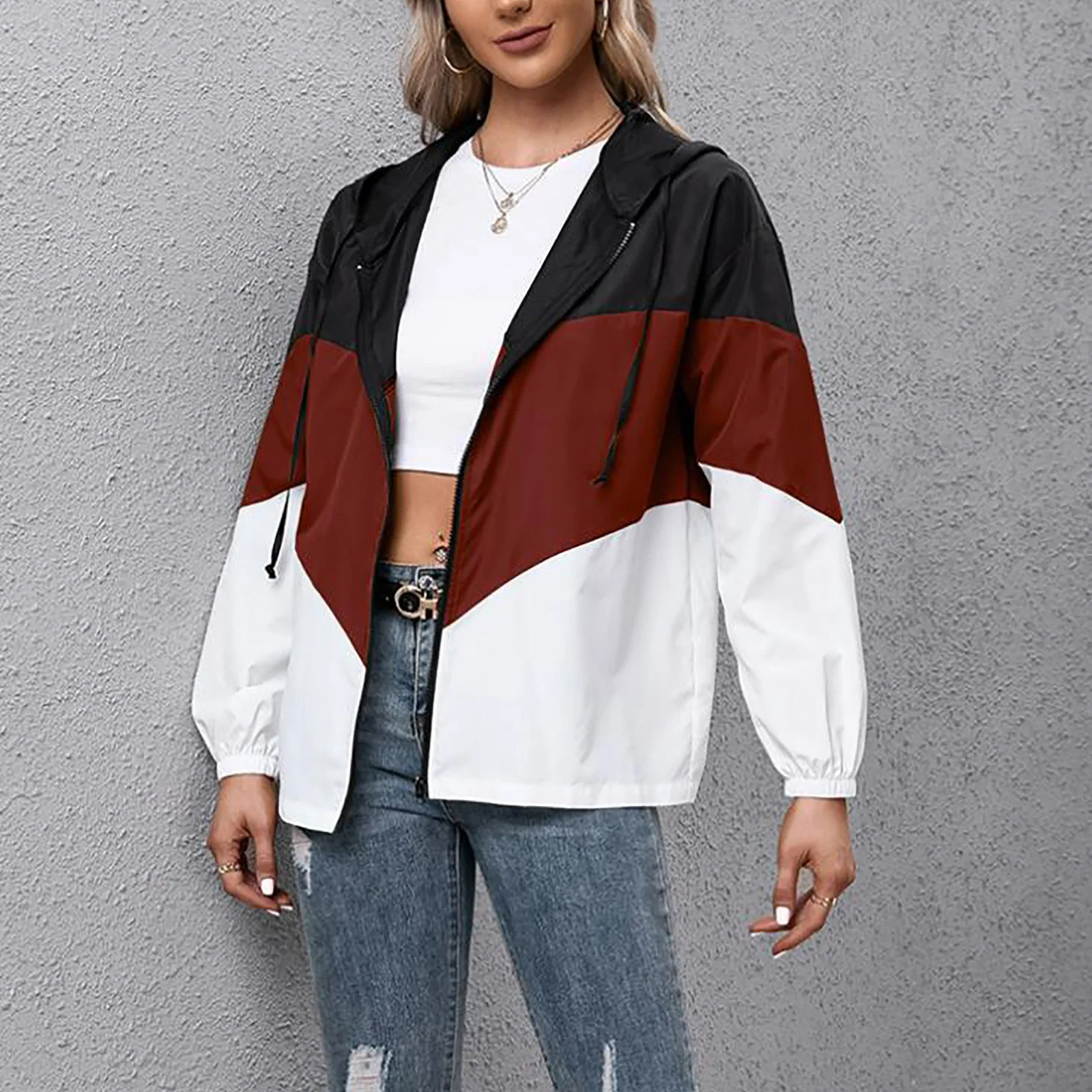 

Женская ветрозащитная непромокаемая ветровка на молнии с капюшоном и длинным рукавом