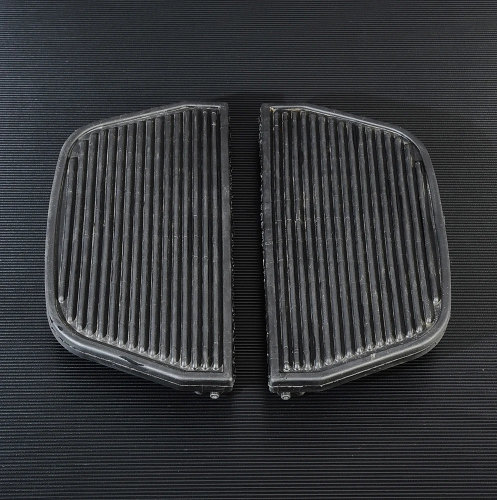 Черная задняя резиновая подставка для пассажира напольные подножки коврик Чехол