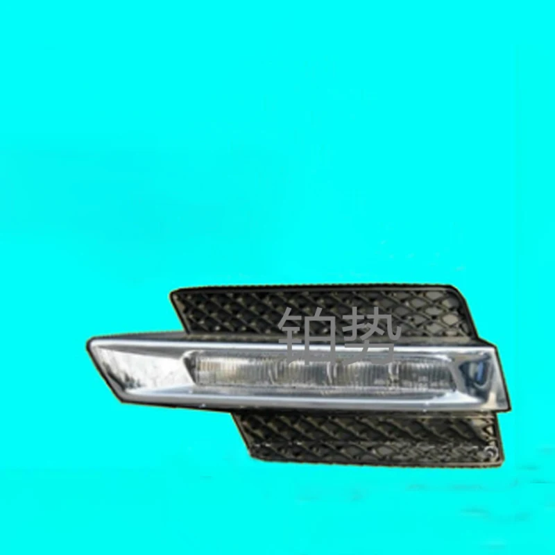 Автомобильная передняя противотуманная фара с пластиковой рамой сетчатая