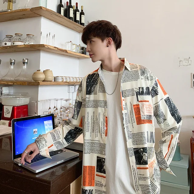

Harajuku Streetwear Japanese Plus Oversized Newspaper Graffiti Contrast Print Long Sleeve Top Men Shirt Blouse Hip Hop Fashion