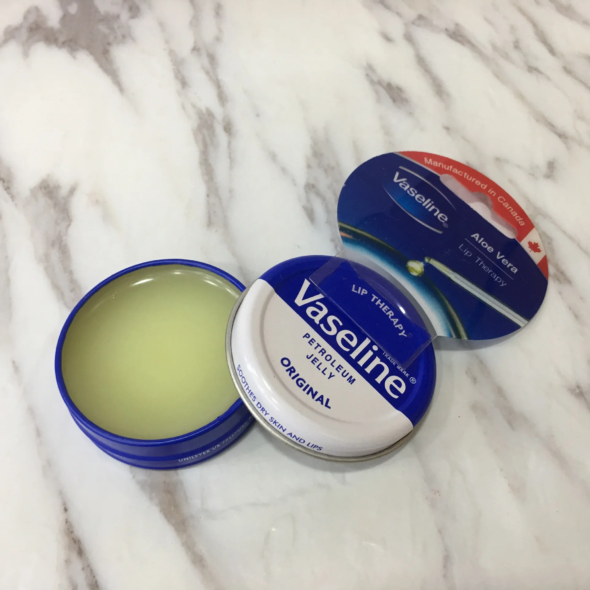 Увлажняющий бальзам для губ Vaseline 20 г губная помада натуральный растительный
