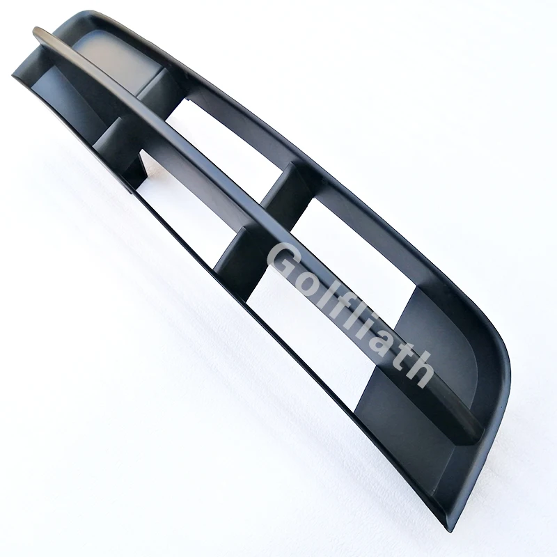 Решетки для переднего бампера автомобиля нижние боковые противотуманные