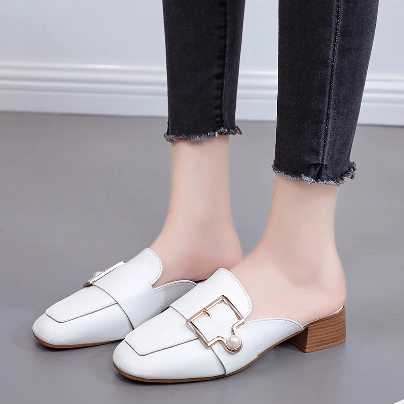 

Autumn Women Fashion Slippers Mules Lady Leather Casual Slides Belt Buckle Pointed Toe Mules Middle Heels Slippers Women Shoes