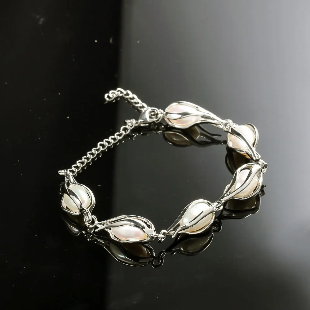 

Irregular Natural Freshwater Pearl Rice-shaped Beads Bracelet Charms For Women Romantic Love Gift