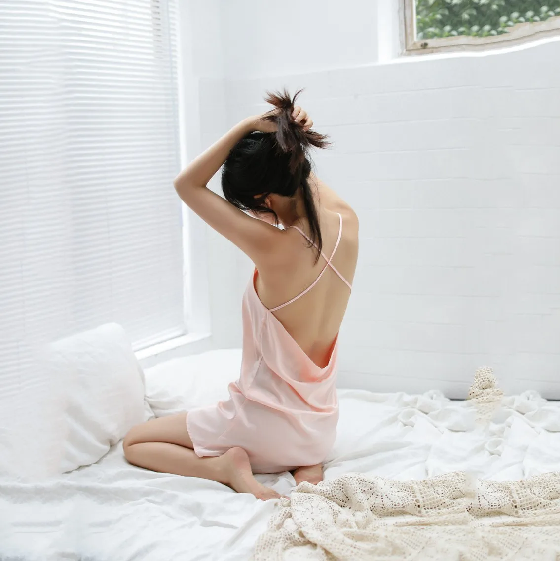 

Women Nightgown Sexy Backless Suspender Nightdress Sleepwear Summer Thin Silk Satin Sleepshirt Intimate Lingerie Loose Homewear