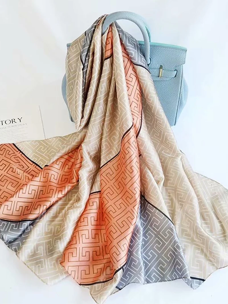 Платок женский Шелковый с цветочным принтом розовый 2021 |