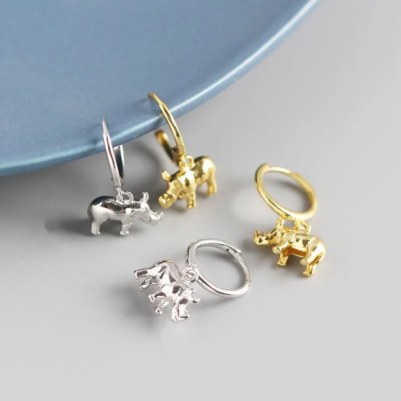 

A00854 100% 925 Sterling Silver Creative 3D Stereoscopic Rhino Studs Earrings For Fashion Women Animal Hoop Jewelry Gift