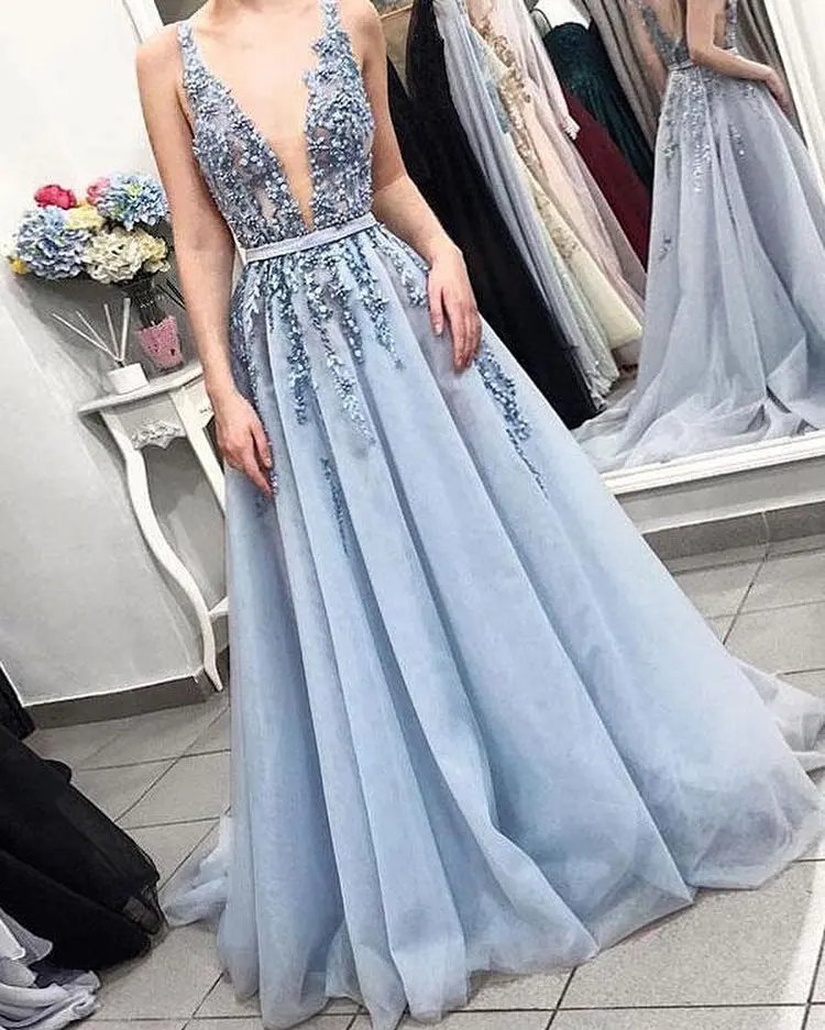 

Evening Prom Celebrity Dresses 2020 Woman's Party Night Cocktail Long Tulle Dresses Plus Size Dubai Arabic Formal Dress