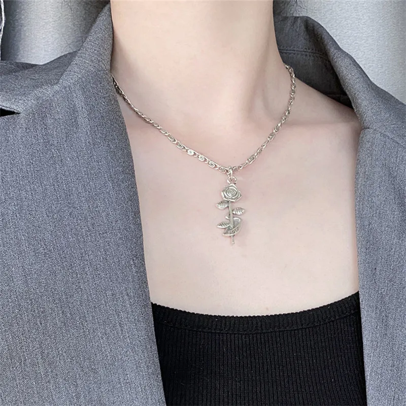 

New Arrival Lady Silver 925 Sterling Necklace For Women Jewelry Fashion Rose Pendant Necklace Girl Choker Accessories Lady Bijou