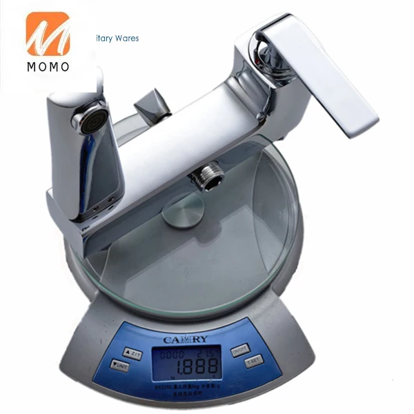 

Square Style Bathroom Fitting Brass Bathtub Faucets