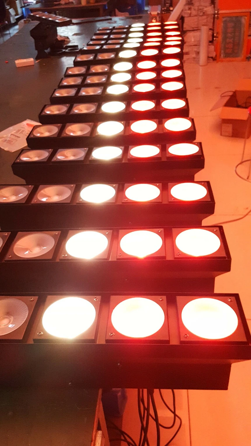 5x30 Вт 3в1 монолитный блок rgb светодиодов матричне сценическое Освещение dj свет 150 Вт теплый белый светодиодный par хорошо подходит для дискотеки профессиональное сценическое освещение
