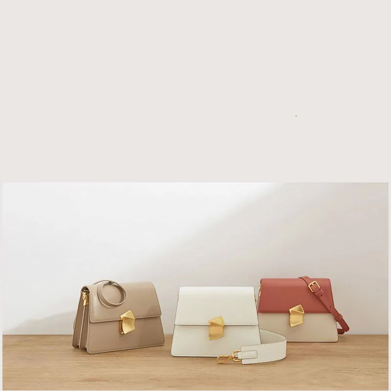 

France Bag Woman Broadband Messenger Single All-match Shoulder Square Package luxury handbags women designer Crossbody sale
