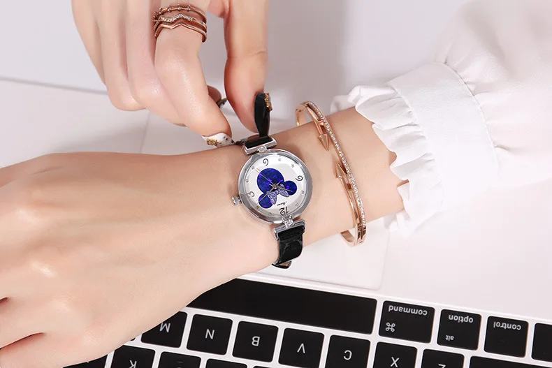 Красивые девушки Минни Маус Роскошные Bling Кристалл кожа кварцевые часы для женщин красивый лук маленький Дисней часы Водонепроницаемость