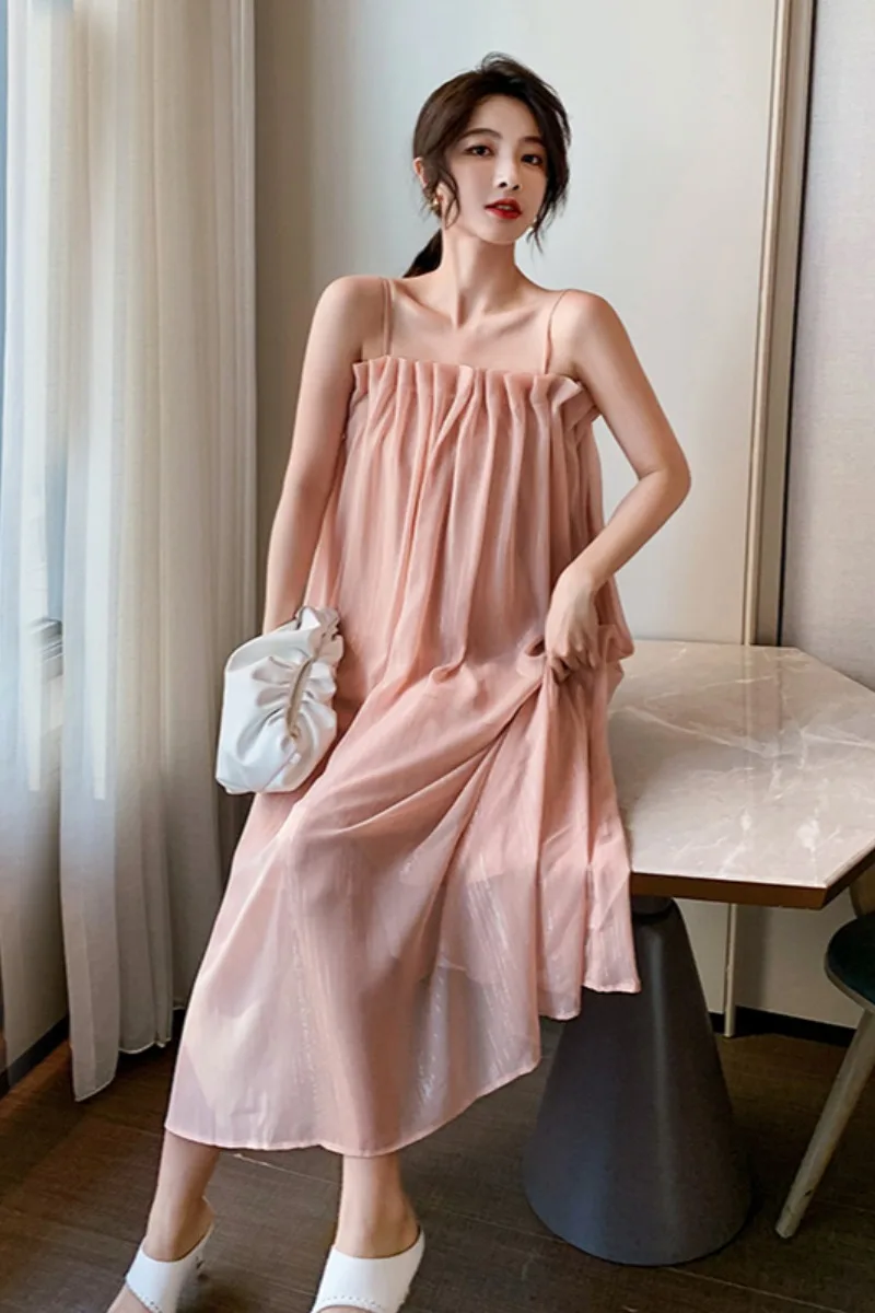 

Sexy one shoulder suspender dress summer super temperament goddess fan seaside holiday beach skirt