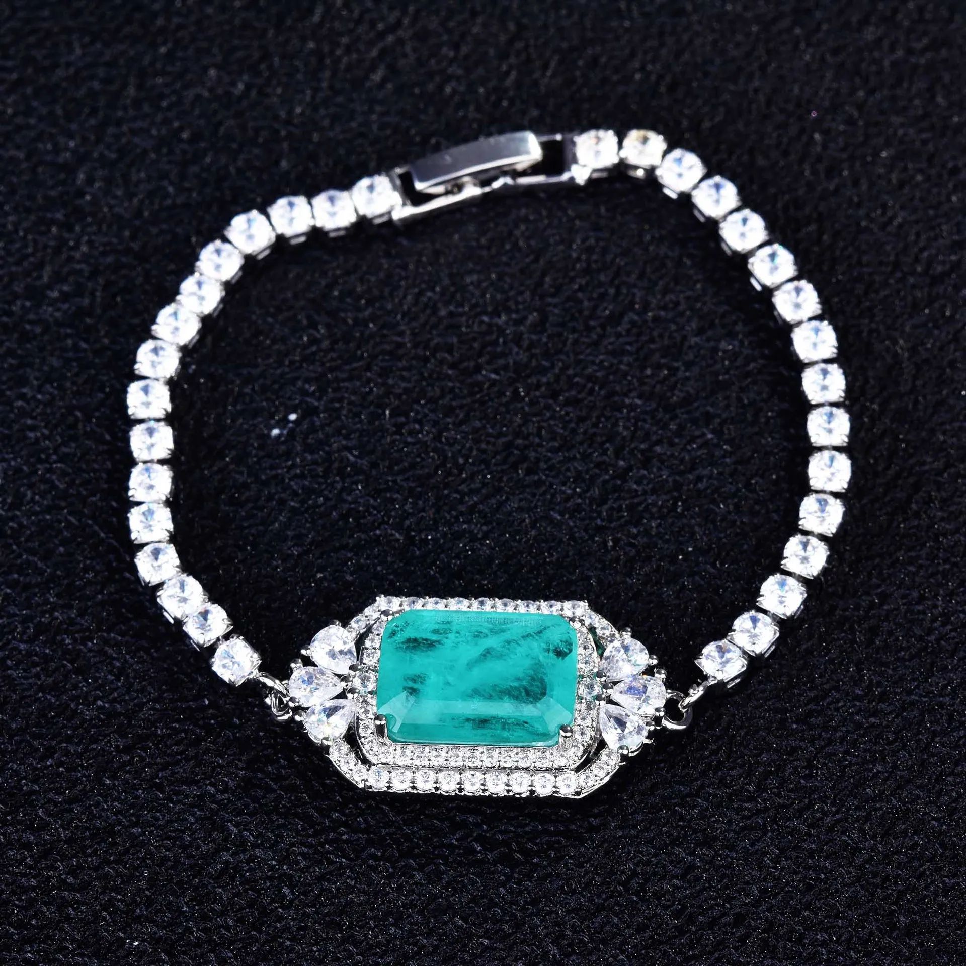 

Ladies Trend Paraiba Tourmaline Gemstone Charms Bracelet Solid 925 Silver Carbon Diamond Wedding Bangle Bracelets Fine Jewelry