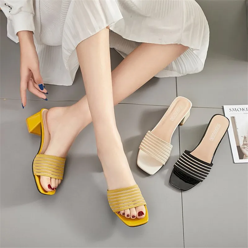 Популярные сандалии для улицы Римские с ремешками и бусинами Модная женская