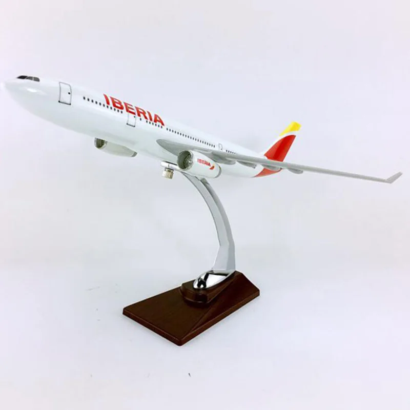 1:200 весы Airbus A330-300 IBERIA Airlines игрушечные модели самолетов литье под давлением