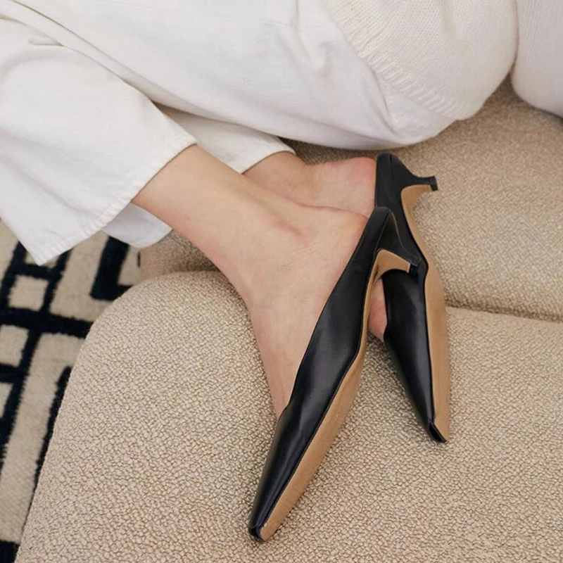 Женские крокодиловые туфли сандалии на низком каблуке квадратный носок тиснение