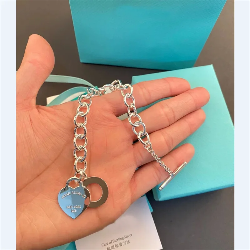 

2020 T fashionable new Sterling Silver 925 lovers bracelet, classic Bracelet let you become the focus