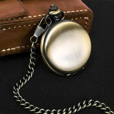 

2020 Retro Bronze Men's Pocket Watches Gentleman Gift Quartz Pocket Watch with Chain Pendant Clock Roman Numerals Gifts Watches