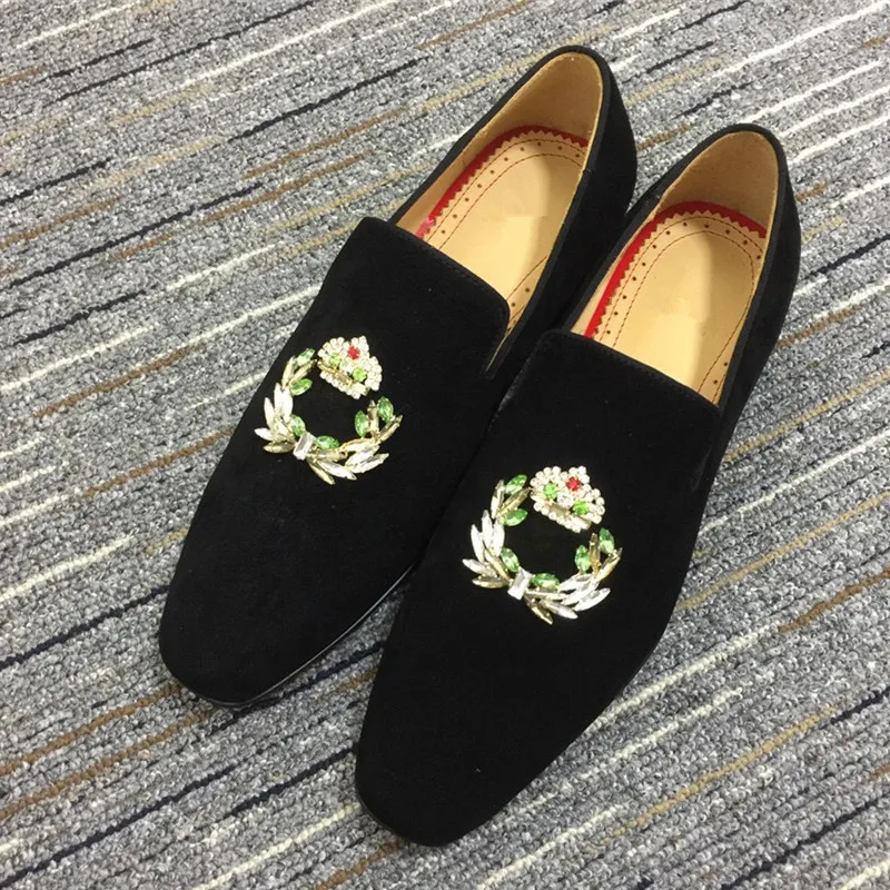 

Новые модные мужские лоферы Qianriti с ручной вышивкой, Роскошные туфли с вышивкой и кристаллами-гвоздиками вечерние Мужская обувь для вечеринки и свадьбы