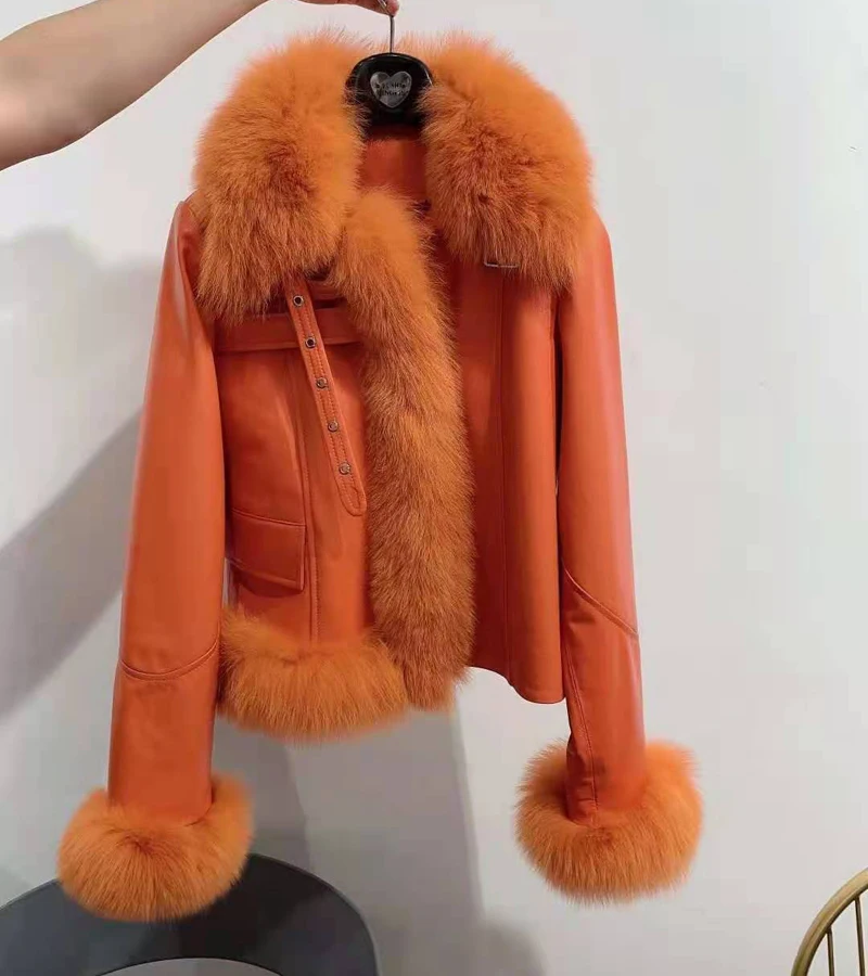 

Style High Quality Casual Women Coat Winter New Arrival Short Genuine Leather Jacket Real Fox Fur Collar Slim Outerwear