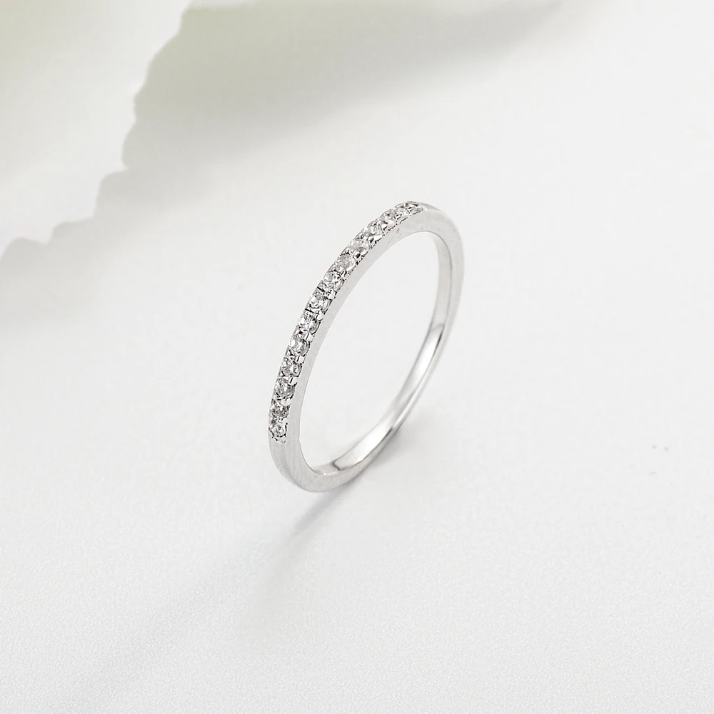

Simple Light Luxury Silver Casual Rings for Women/Men High Quality Minimalist Statement Jewellery Cubic Zircon Pave Setting R152
