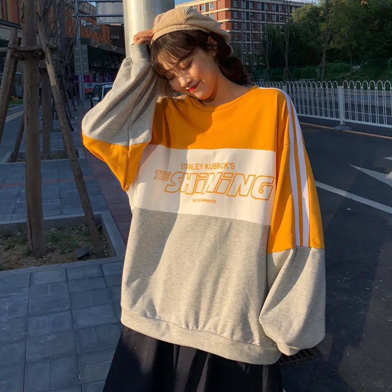 Куртка женская с длинным рукавом свободная утепленная бархатная кофта капюшоном