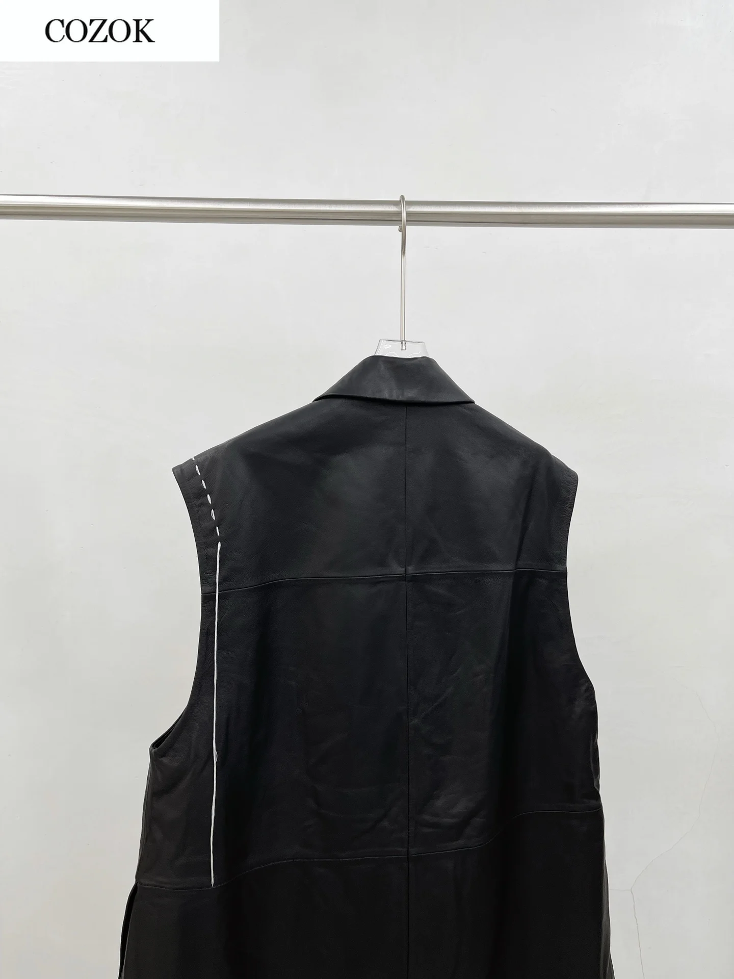 2021 new women fashion high quality sleeveless sheepskin lapel waistcoat