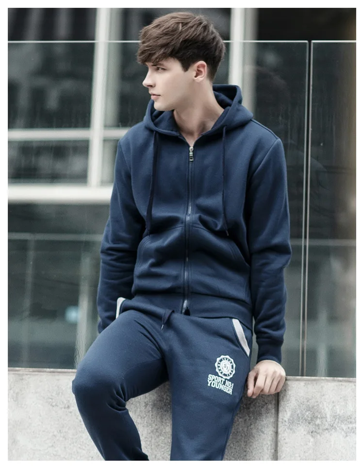 Толстовка мужская приталенная на молнии брендовая однотонная кофта с капюшоном