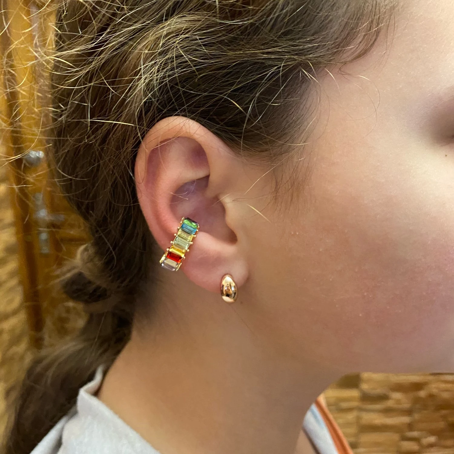 Женские круглые серьги клипсы с разноцветными кристаллами в стиле бохо модные