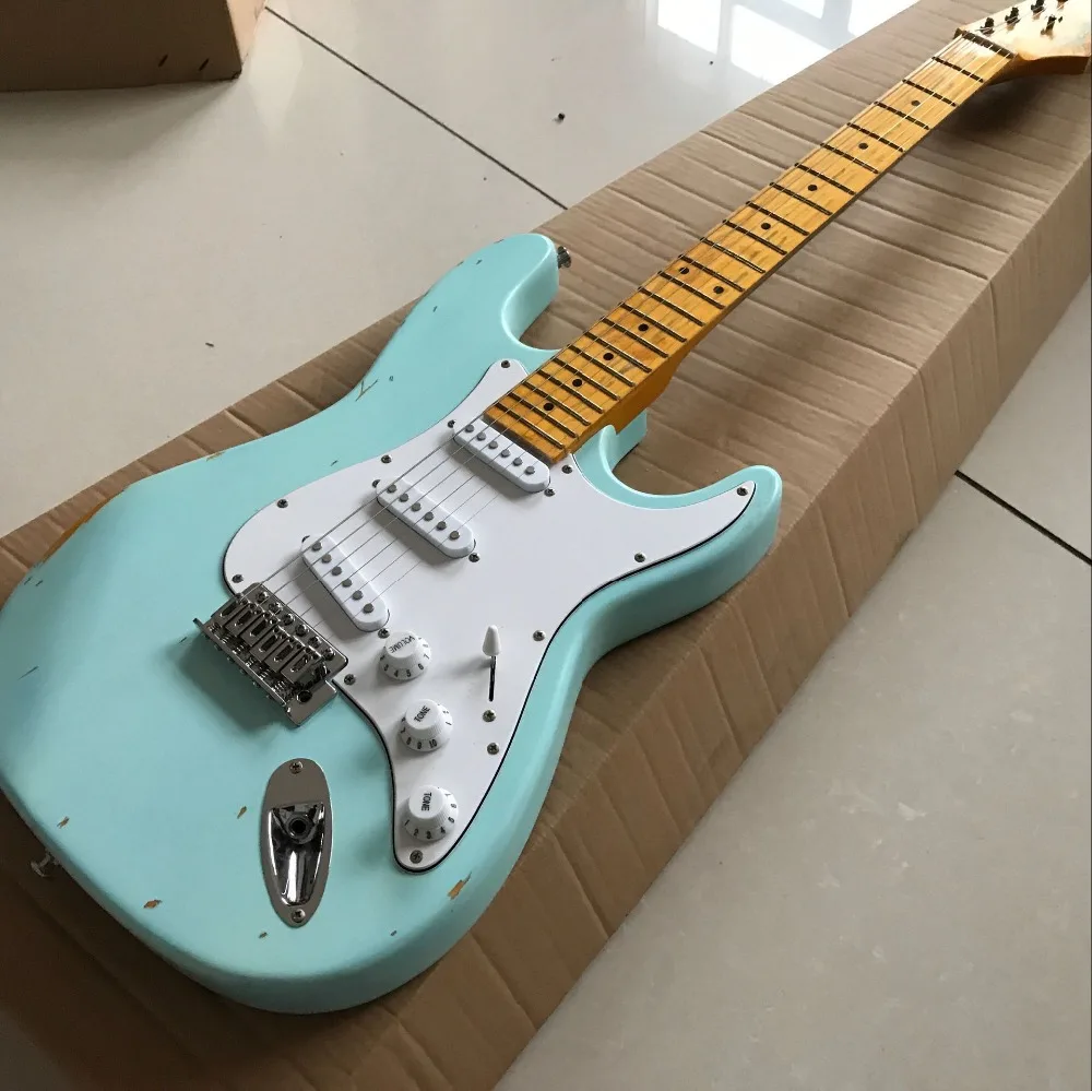 

Custom shop electric guitar handwork 6 Strings guitarra Maple fingerboard.relics by hands blue color gitaar