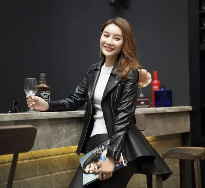 

Black PU Leather Motorcycle Jacket Women 2019 Autumn Top Fashion Swallowtail wind Outerwear Zipper Cool Slim Casual Coat p1526