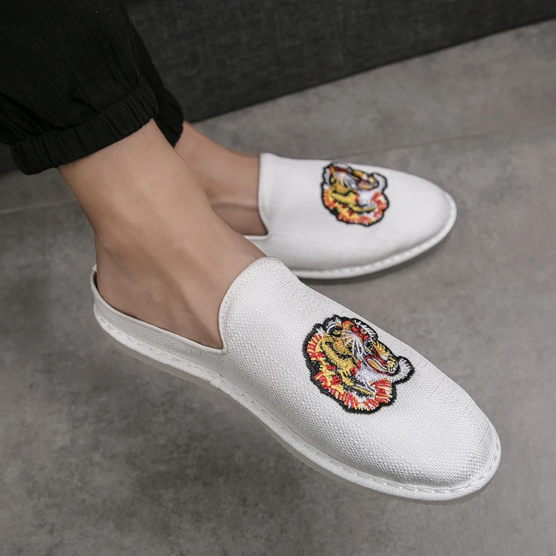 Для мужчин кроссовки срез белье в виде головы тигра Восемь коготь вышивка ручной