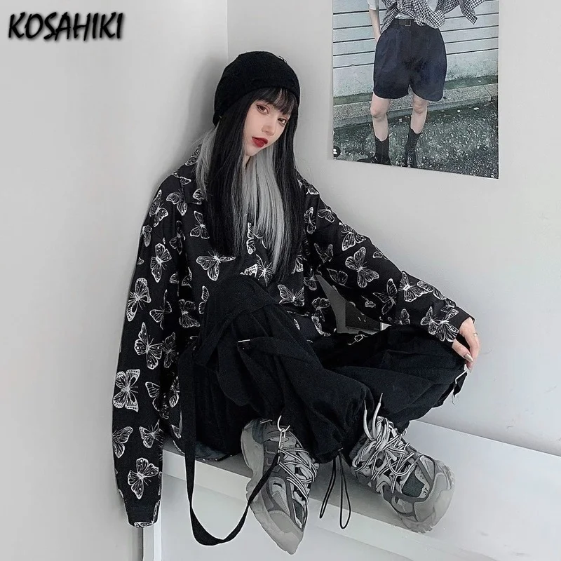 

KOSAHIKI Women Blouses Casual Butterfly Print Shirts Loose Korean Style Vintage Harajuku Fashion Female Tops All-match Blusas