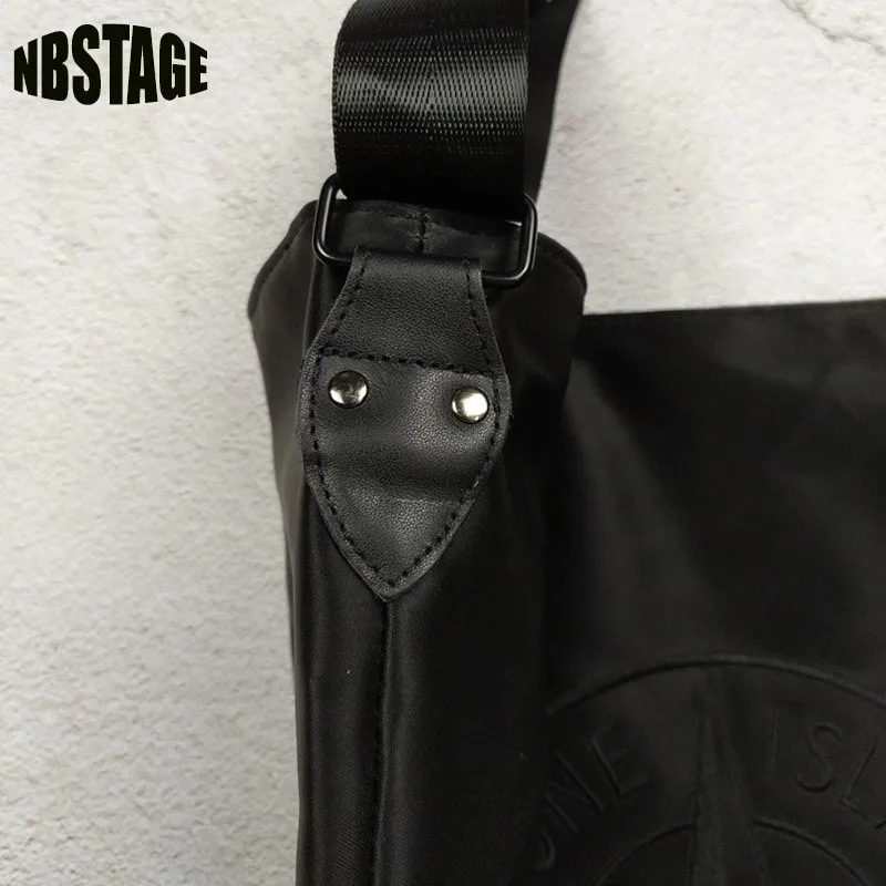 

STONE Stone Island functional one-shoulder messenger bag ISLAND Japanese all-match large-capacity bag men and women with the sam