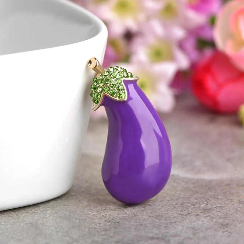 Брошь из металлического сплава с эмалью золотого цвета | Украшения и аксессуары