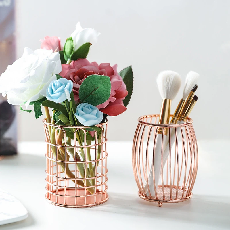 

2Pcs Rose Gold Iron Wire Pen Holder Makeup Brush Storage Organizer Pencil Cup Makeup Brushes Holders Desktop
