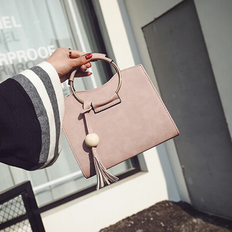 

Fashion PU Leather Women Handbag Tassel Shoulder Bag Women Top Handle Totes Metal Ring Crossbody Bags Vintage Messenger Bags