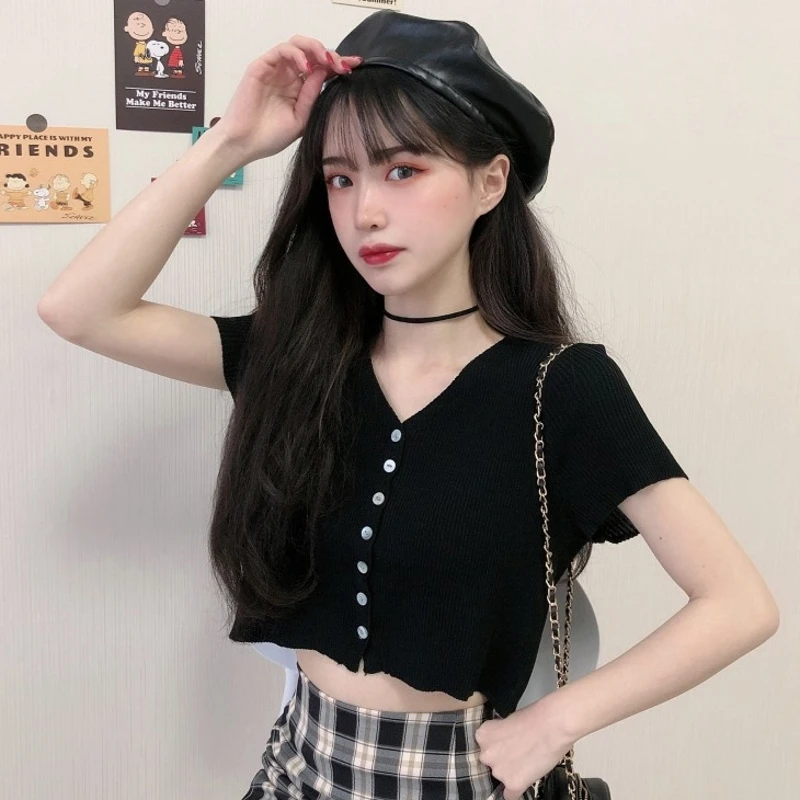 Женский короткий кардиган с V образным вырезом облегающий черный свитер коротким